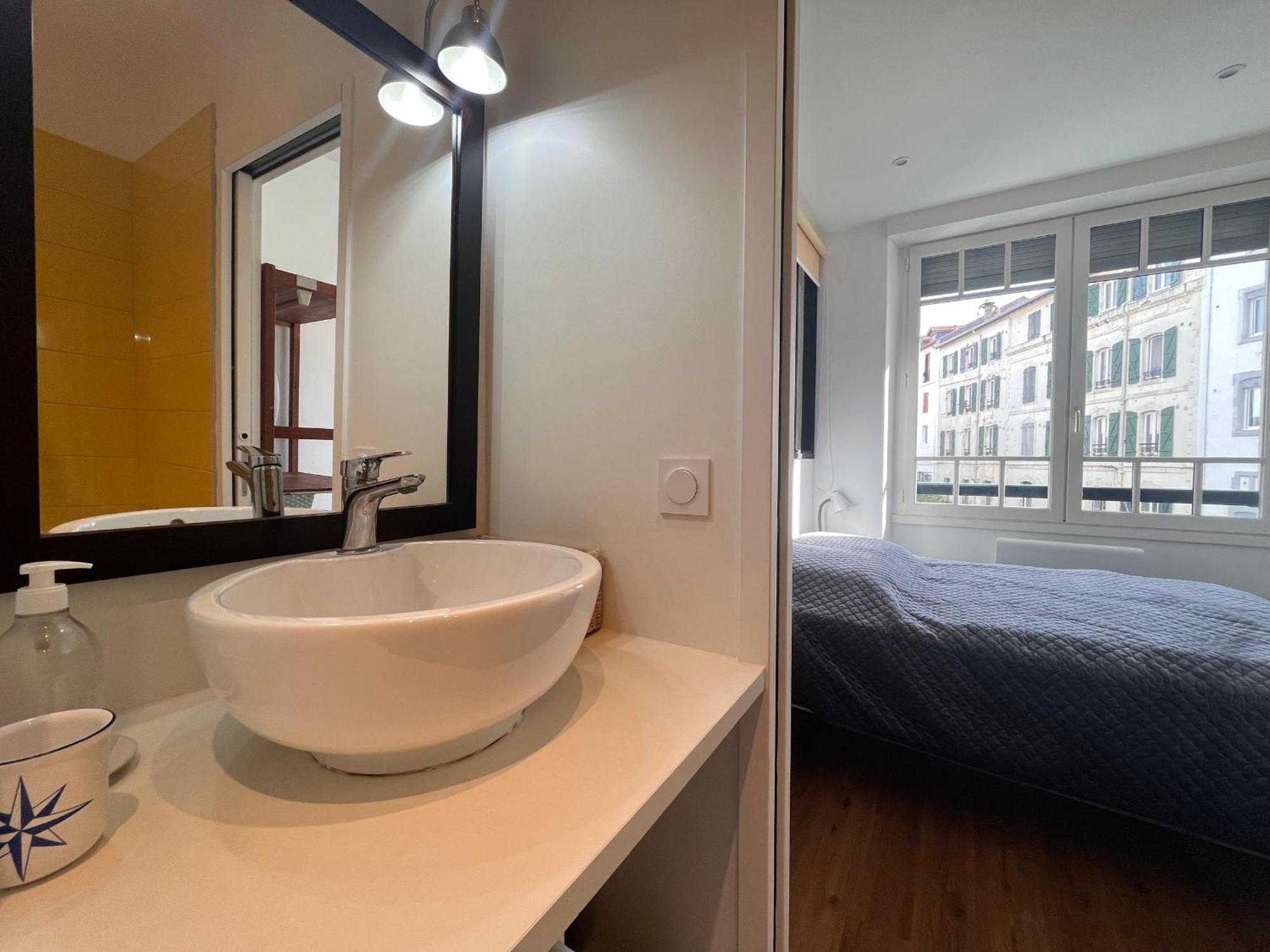 Appartement Lumineux 1 Chambre Au Coeur De Saint-Jean-De-Luz, Proche Plage Et Halles - Fr-1-239-890 外观 照片
