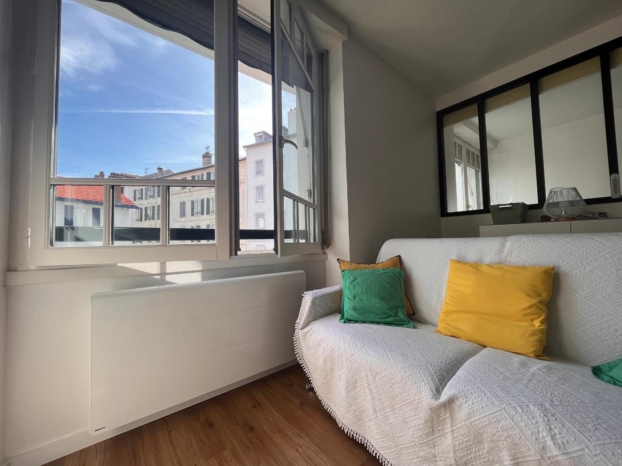 Appartement Lumineux 1 Chambre Au Coeur De Saint-Jean-De-Luz, Proche Plage Et Halles - Fr-1-239-890 外观 照片