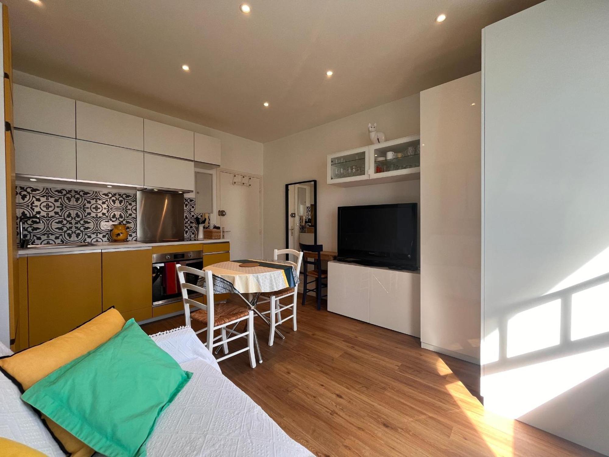 Appartement Lumineux 1 Chambre Au Coeur De Saint-Jean-De-Luz, Proche Plage Et Halles - Fr-1-239-890 外观 照片